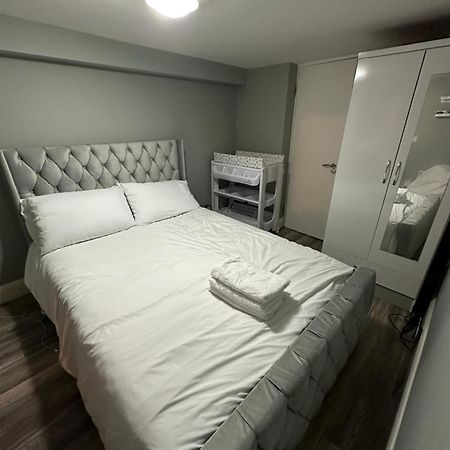 Entire Apartment In Dublin Exterior foto